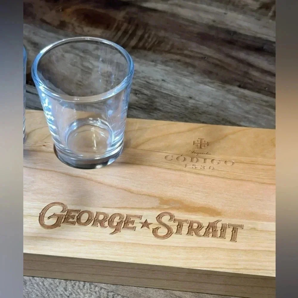 NWT George Strait x Codigo Tequila 1530 6 Piece Glass/Wooden Shot Glass Tray Set